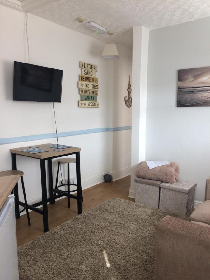 Lovely Little Flat By The Sea In Cleethorpes Kültér fotó